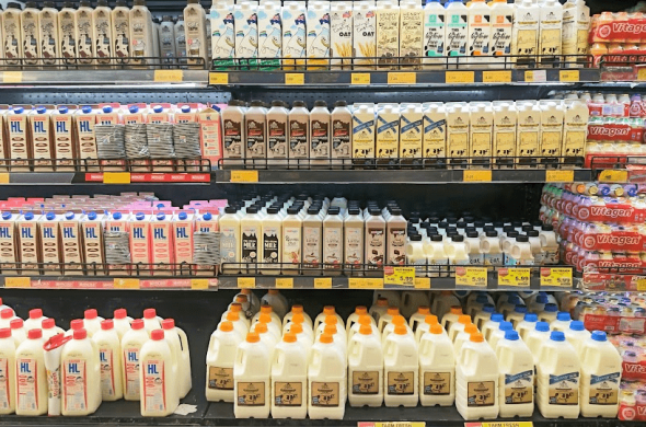 Private Labels on the Rise: Winning Strategies for Emerging FMCG Brands