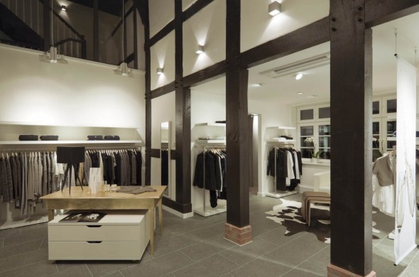 Transforming Retail Success with Effective Customer Journey Mapping for Retail Chains